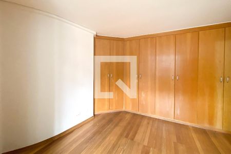 Apartamento à venda com 4 quartos, 153m² em Serra, Belo Horizonte
