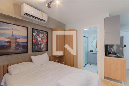 Sala/Quarto de kitnet/studio à venda com 1 quarto, 30m² em Liberdade, São Paulo