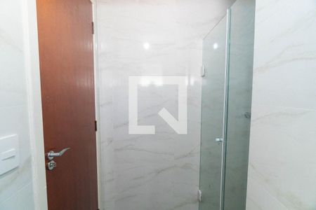 Banheiro da Suíte de apartamento para alugar com 2 quartos, 67m² em Jardim Oriental, São Paulo