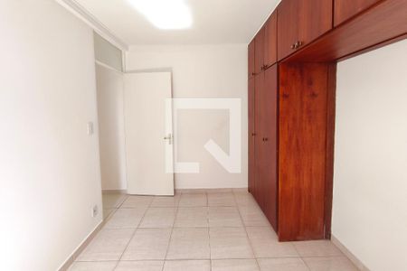 Quarto 2 de apartamento para alugar com 2 quartos, 65m² em Jardim do Lago, Campinas