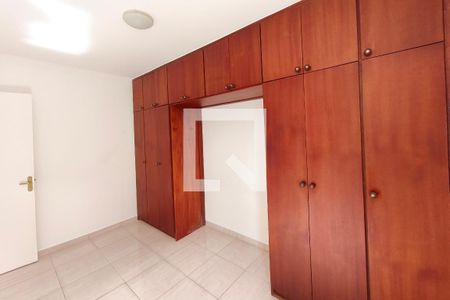 Quarto 2 de apartamento para alugar com 2 quartos, 65m² em Jardim do Lago, Campinas