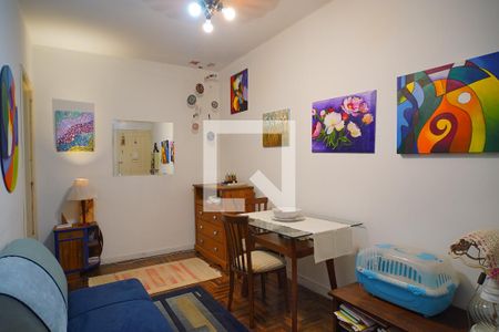Sala de apartamento à venda com 2 quartos, 62m² em Passo D’areia, Porto Alegre