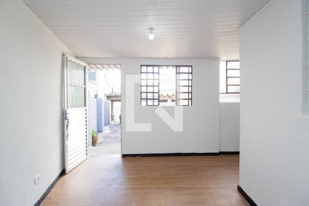 Sala de casa para alugar com 1 quarto, 100m² em Jardim Mariliza, São Paulo