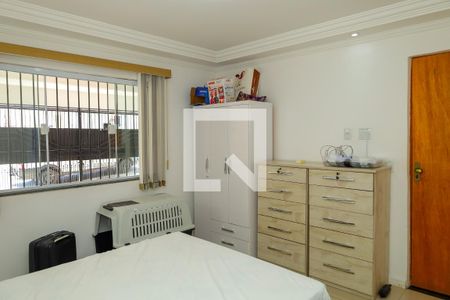 Suíte 1 de casa para alugar com 4 quartos, 310m² em Jardim Santana, São Paulo