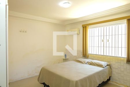 Suíte 2 de casa para alugar com 4 quartos, 310m² em Jardim Santana, São Paulo