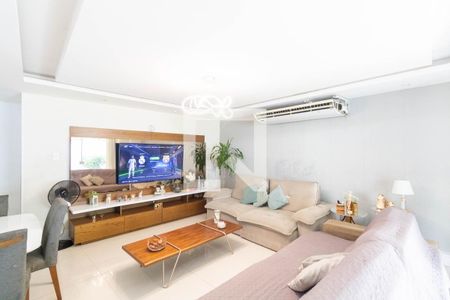 Sala de casa para alugar com 4 quartos, 360m² em Guaratiba, Rio de Janeiro