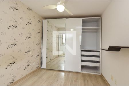 Suíte de apartamento à venda com 3 quartos, 75m² em Santa Tereza, Belo Horizonte