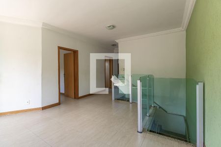 Sala 2 de casa à venda com 3 quartos, 1040m² em Bandeirantes (pampulha), Belo Horizonte