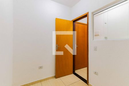 Quarto 2 de kitnet/studio para alugar com 2 quartos, 40m² em Vila Nova Alba, São Paulo