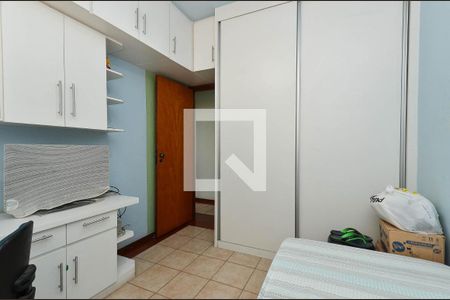 Quarto 1 de apartamento para alugar com 2 quartos, 47m² em Sagrada Família, Belo Horizonte
