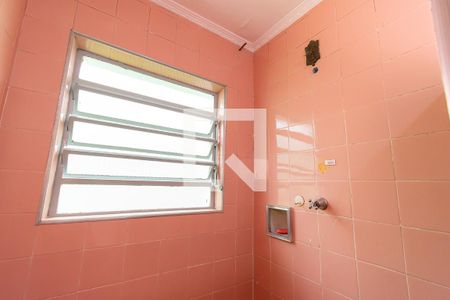 Banheiro de casa para alugar com 1 quarto, 90m² em Capão do Embira, São Paulo