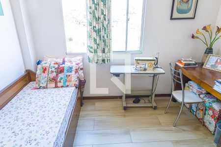 Quarto  2 de apartamento à venda com 3 quartos, 160m² em Heliópolis, Belo Horizonte