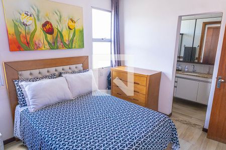 Quarto 1/ suite de apartamento à venda com 3 quartos, 160m² em Heliópolis, Belo Horizonte