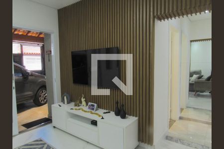 Sala de casa à venda com 2 quartos, 80m² em Quitaúna, Osasco