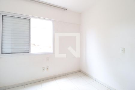 Quarto 1 de apartamento para alugar com 2 quartos, 62m² em Santa Mônica, Uberlândia