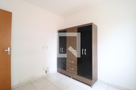 Quarto 1 de apartamento para alugar com 2 quartos, 62m² em Santa Mônica, Uberlândia