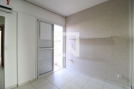 Quarto 2 - Suíte de apartamento para alugar com 2 quartos, 62m² em Santa Mônica, Uberlândia