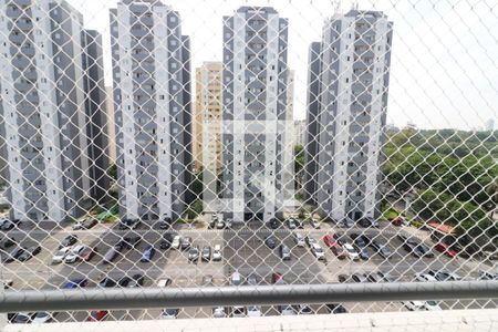 Sala de apartamento para alugar com 3 quartos, 75m² em Continental, Osasco