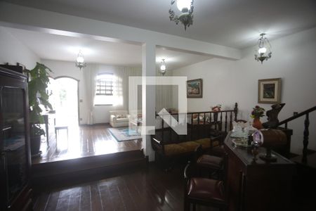 Sala de casa à venda com 4 quartos, 360m² em Alto Caiçaras, Belo Horizonte