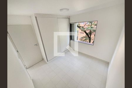 Quarto de apartamento para alugar com 2 quartos, 50m² em Vila Madalena, São Paulo