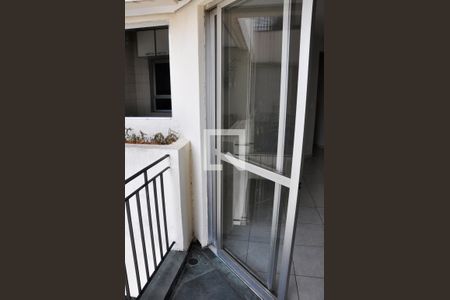Detalhe - Varanda da Sala e Sala de Jantar de apartamento à venda com 2 quartos, 63m² em Vila Mangalot, São Paulo