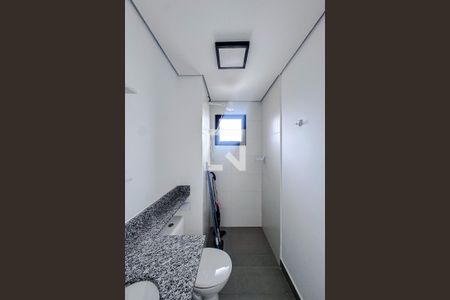 Banheiro de apartamento para alugar com 1 quarto, 33m² em Mooca, São Paulo