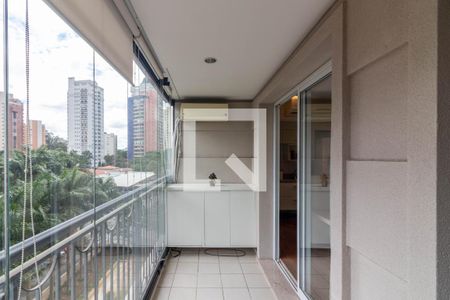 Varanda de apartamento para alugar com 1 quarto, 48m² em Moema, São Paulo