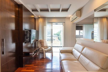 Sala de apartamento para alugar com 1 quarto, 48m² em Moema, São Paulo