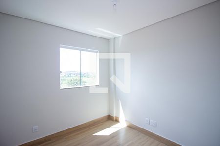 Quarto 2 de apartamento para alugar com 2 quartos, 53m² em Tijuca, Contagem