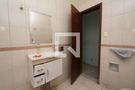 Casa1 - Banheiro de casa à venda com 5 quartos, 360m² em Teixeira Dias, Belo Horizonte