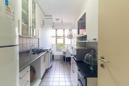 Cozinha de apartamento para alugar com 2 quartos, 65m² em Vila Prudente, São Paulo