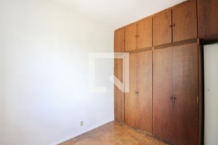 Quarto 1 de apartamento para alugar com 2 quartos, 46m² em Calafate, Belo Horizonte