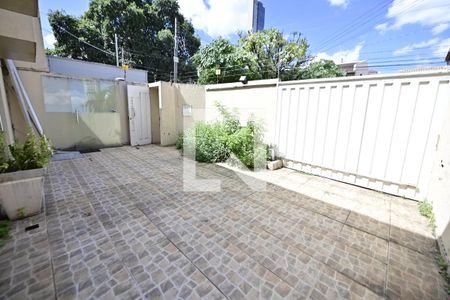 Casa para alugar com 5 quartos, 319m² em Setor Bueno, Goiânia