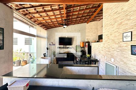 Casa à venda com 2 quartos, 120m² em Botafogo, Rio de Janeiro