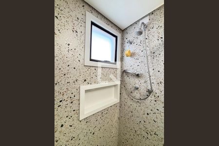 Banheiro de apartamento à venda com 3 quartos, 97m² em Indianópolis, São Paulo