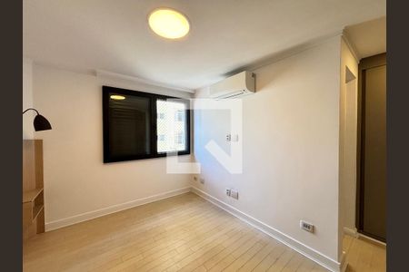 Suíte de apartamento à venda com 3 quartos, 97m² em Indianópolis, São Paulo