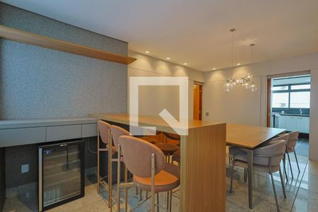 Sala de apartamento à venda com 3 quartos, 170m² em Belvedere, Belo Horizonte