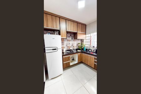 Cozinha de casa para alugar com 3 quartos, 175m² em Vila Branca, Jacareí