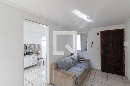 Sala de apartamento à venda com 3 quartos, 56m² em Itaquera, São Paulo