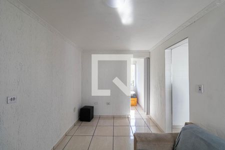Sala de apartamento à venda com 3 quartos, 56m² em Itaquera, São Paulo
