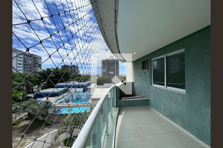 Varanda de apartamento para alugar com 3 quartos, 71m² em Barra da Tijuca, Rio de Janeiro