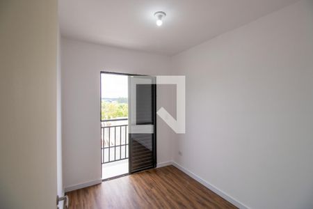 Quarto 1 de casa de condomínio para alugar com 3 quartos, 77m² em Jardim Ipes, Cotia