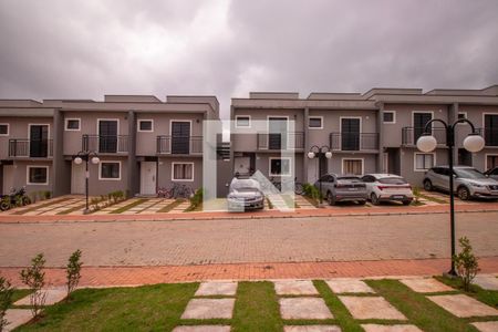 Vista da Sala de casa de condomínio para alugar com 3 quartos, 77m² em Jardim Ipes, Cotia