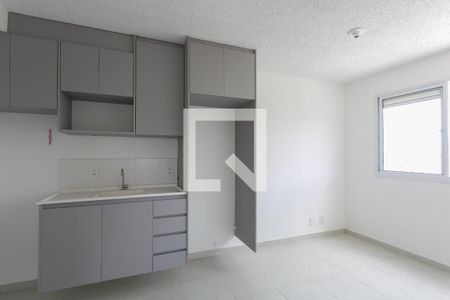 Sala / Cozinha  de apartamento para alugar com 2 quartos, 34m² em Jardim Soares, São Paulo