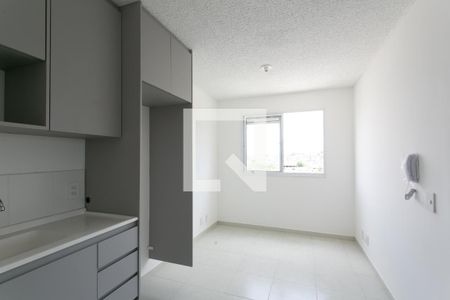 Sala / Cozinha  de apartamento para alugar com 2 quartos, 34m² em Jardim Soares, São Paulo