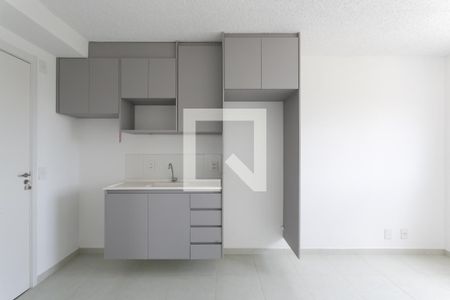Sala / Cozinha  de apartamento para alugar com 2 quartos, 34m² em Jardim Soares, São Paulo