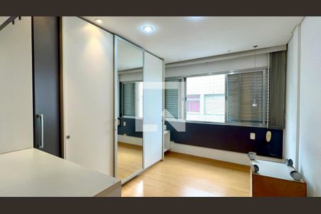 Quarto 1 de apartamento à venda com 2 quartos, 70m² em Sumaré, São Paulo