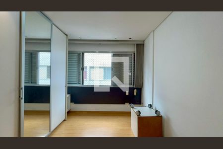 Quarto 1 de apartamento à venda com 2 quartos, 70m² em Sumaré, São Paulo