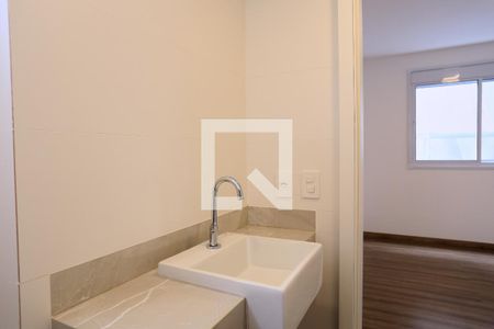 Banheiro da Suíte de apartamento para alugar com 3 quartos, 105m² em Santo Antônio, Belo Horizonte