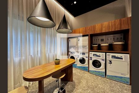 Lavanderia  de kitnet/studio à venda com 1 quarto, 25m² em Santo Amaro, São Paulo